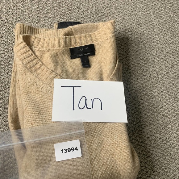 J. Crew Womens Sweater Size XS Tan Wool Cashmere Blend Leather Trim Pullover - Picture 14 of 14